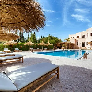  Riad Yanitri Piscine Chauffee